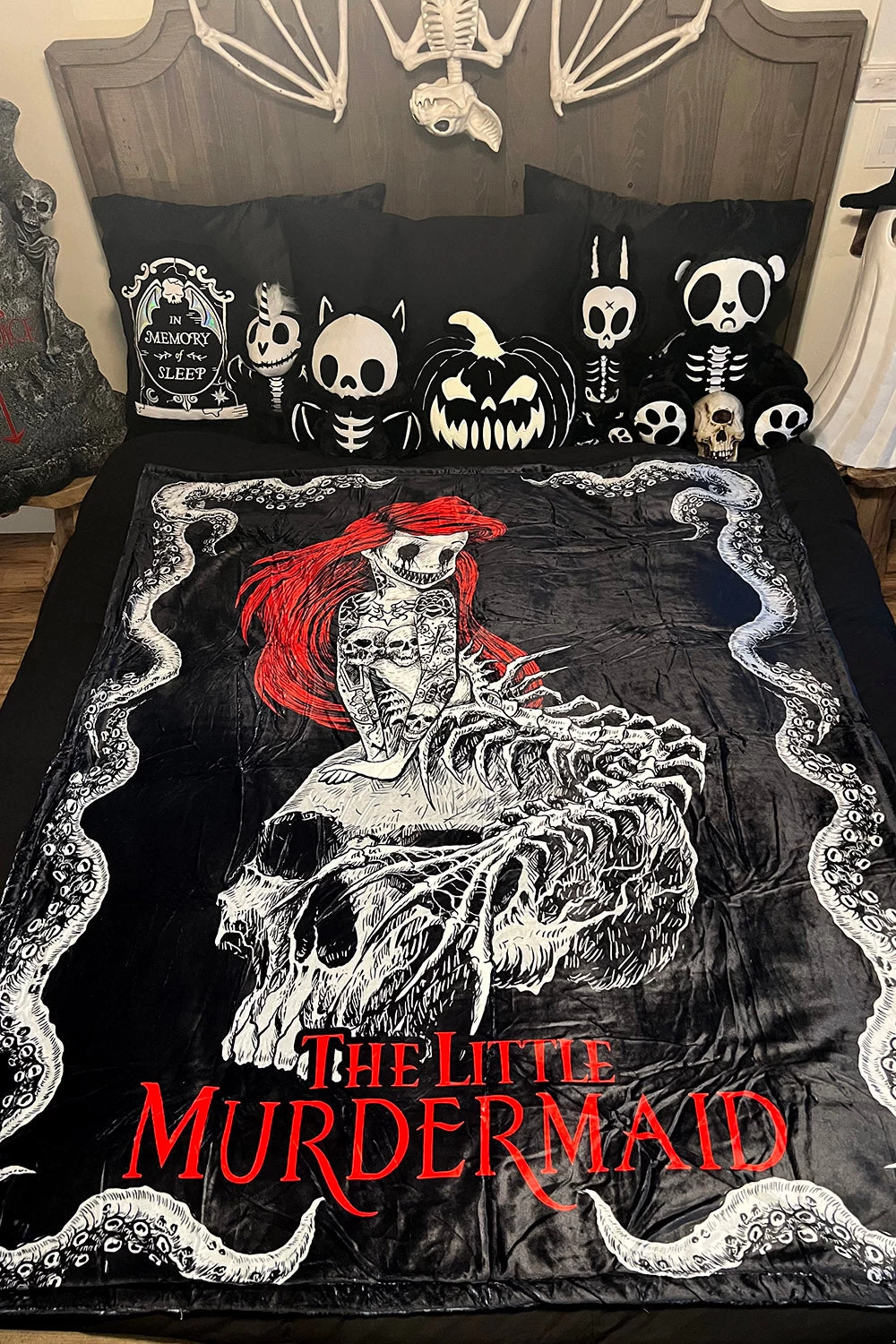 The Little Murdermaid Throw Blanket 3 The Little Murdermaid Throw Blanket