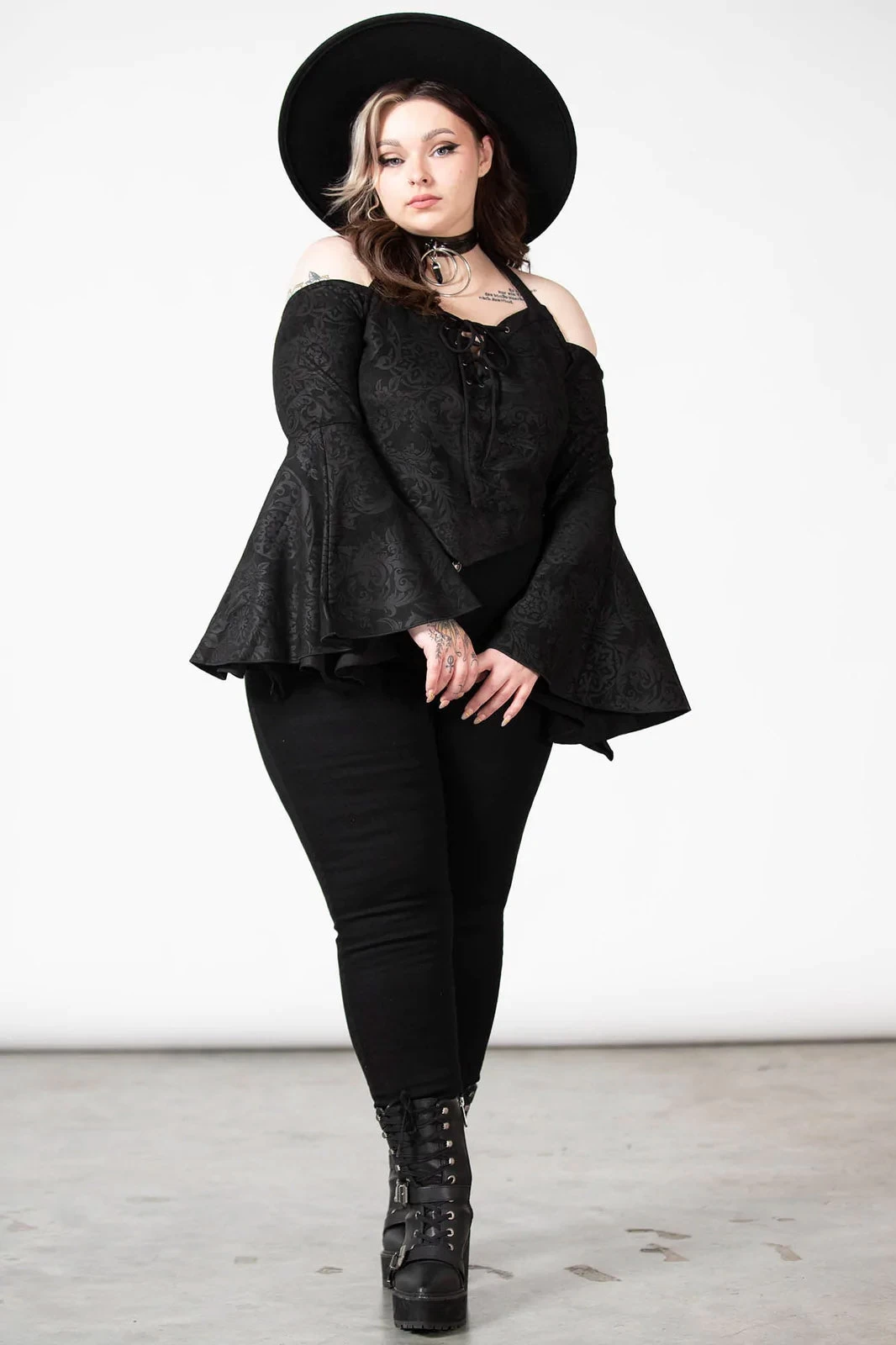 Periwinkle Halter Crop Top 8 Periwinkle Halter Crop Top - Image 6