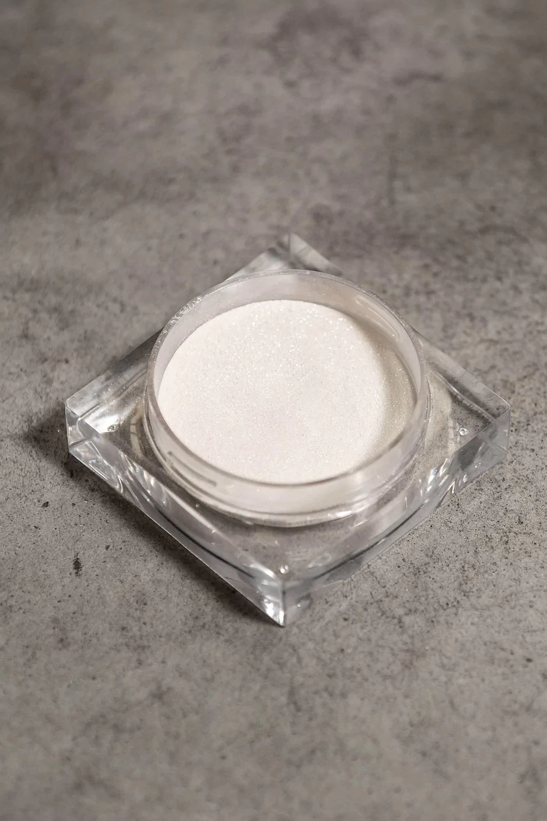 Witchcraft Illuminating Powder 4 Witchcraft Illuminating Powder - Image 2