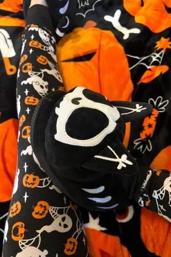 Skelekitty Slippers -Alchemy Store Womens Gothic House Slippers d7565feb 8682 4463 a832 37d947dd7dfb