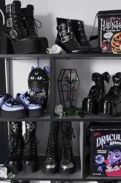 Tomb Display Case -Alchemy Store gddfgd