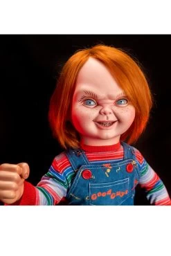 TRICK OR TREAT STUDIOS Ultimate Chucky Doll [Lifesize 29"] -Alchemy Store uc glamourshot6